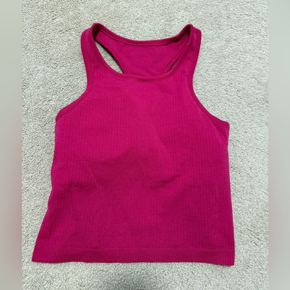 Tops - Lululemon Ebb to Street cropper tank, size 8